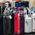 キャリーバッグを転がすガラガラ音は騒音公害、使うなら転がさずに持て